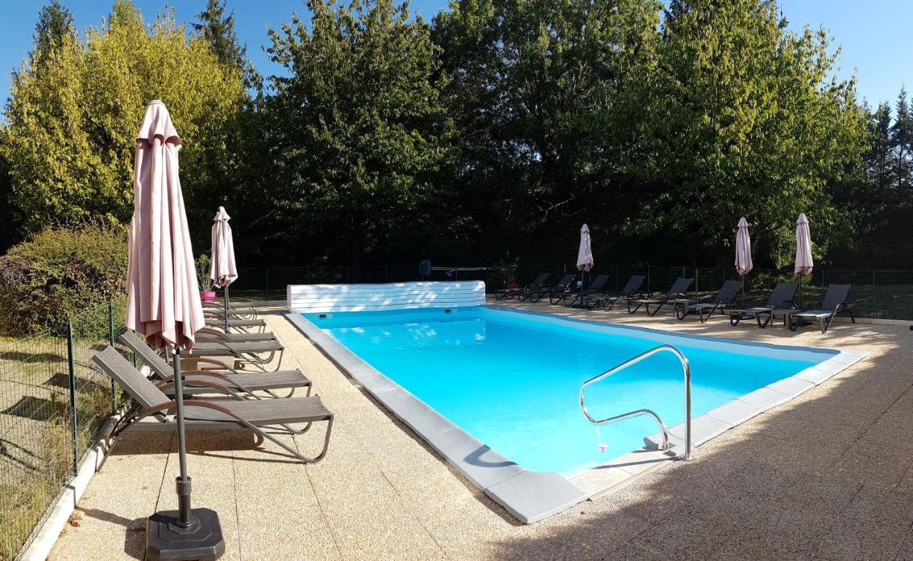 Hôtel La Bérangère Pérouges Exterior foto