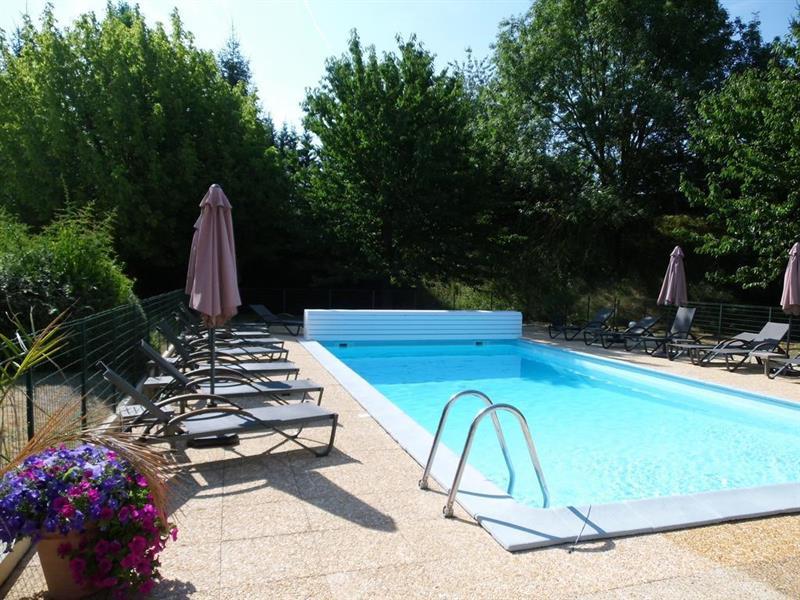 Hôtel La Bérangère Pérouges Exterior foto
